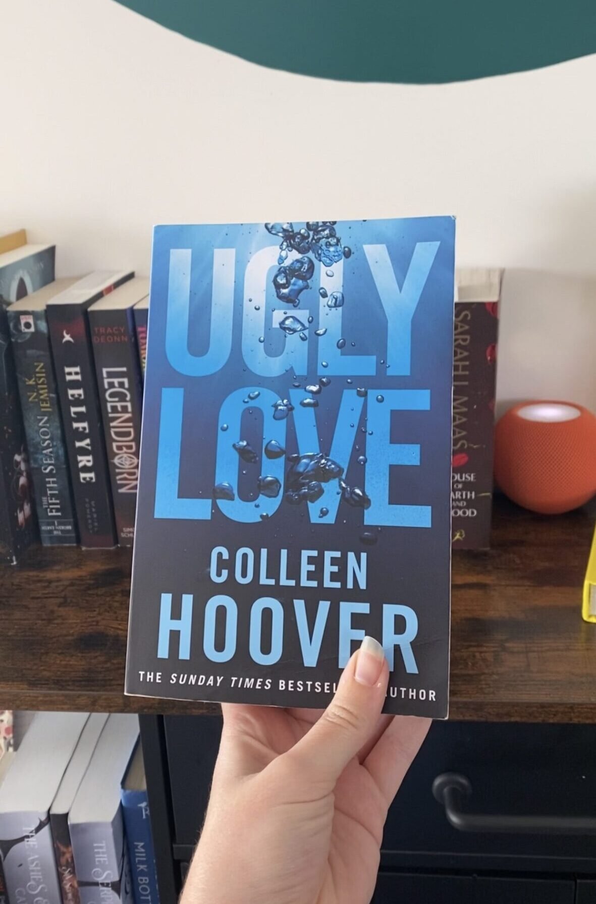 My first Colleen Hoover book: My thoughts on Ugly Love - The Book List